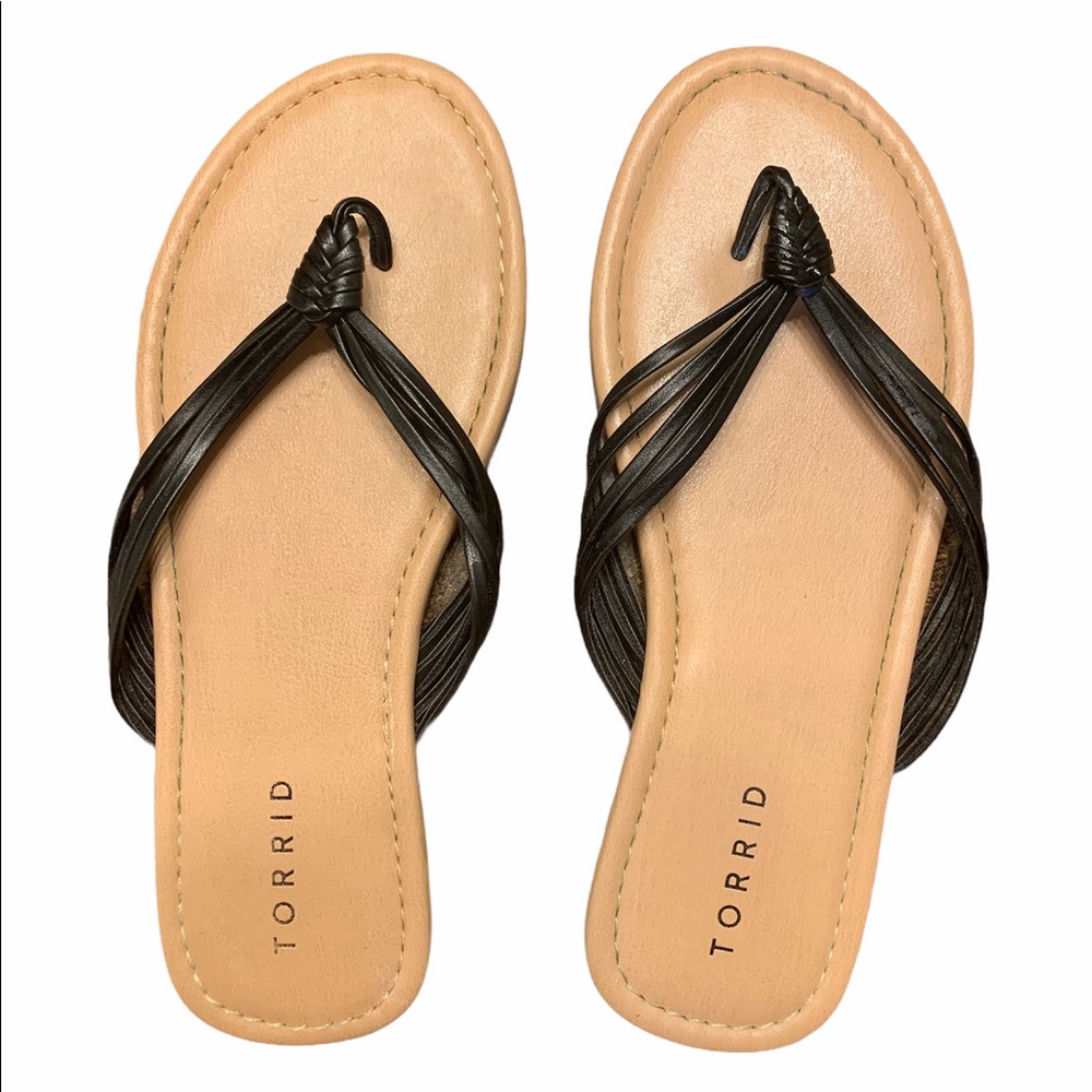 Torrid Faux Leather Flip Flop 7WW